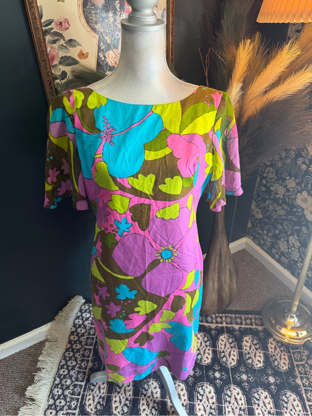 1960s Vintage Hawaii floral draw size 10 resort wear rad